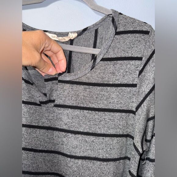 Soft Surroundings Soft Cozy Gray and Black Stripe Tunic Top Women's Size XL EUC - Picture 3 of 8